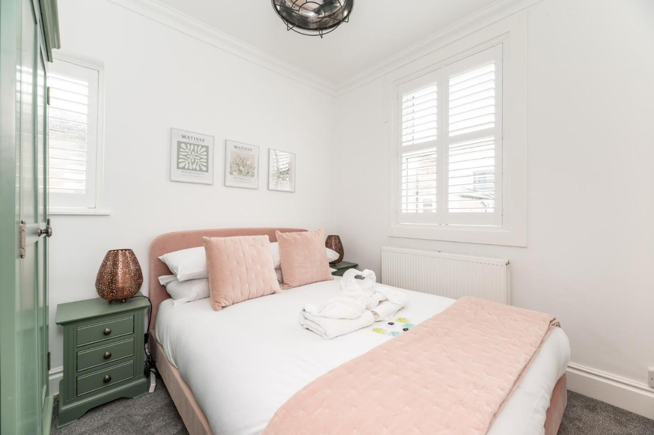 Vila Stunning And Modern 5 Bed House I Pass The Keys York Exteriér fotografie